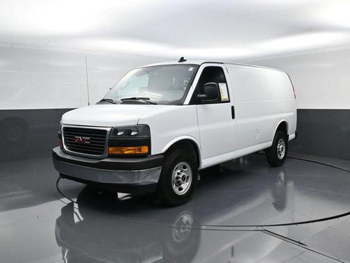 2023 GMC Savana 2500 Work Van