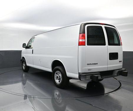 2023 GMC Savana 2500 Work Van