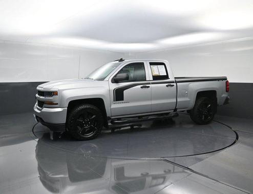 2018 Chevrolet Silverado 1500 Custom