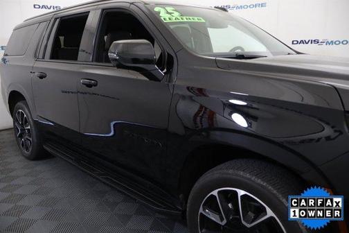 Black 2025 Chevrolet Suburban RST