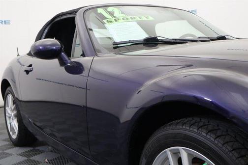 2012 Mazda MX-5 Miata Sport