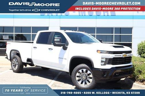 Summit White 2026 Chevrolet Silverado 2500 Custom