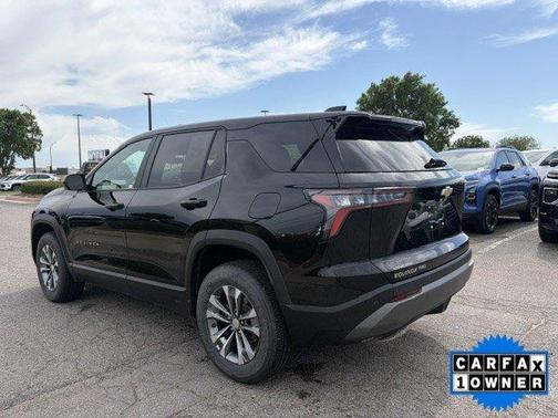 Mosaic Black Metallic 2025 Chevrolet Equinox LT