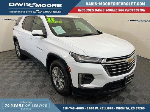2023 Chevrolet Traverse LT Cloth