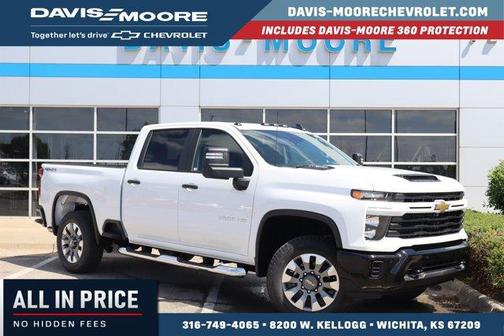 Summit White 2026 Chevrolet Silverado 2500 Custom