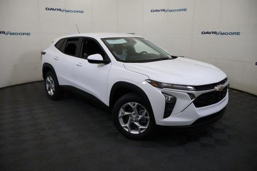 Summit White 2026 Chevrolet Trax LS