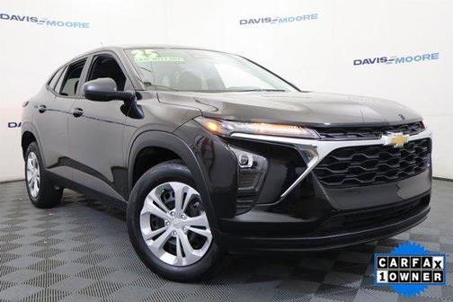 2025 Chevrolet Trax LS