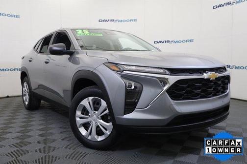 2025 Chevrolet Trax LS