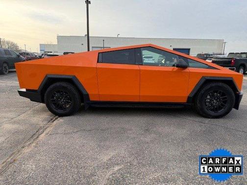 2025 Tesla Cybertruck Base