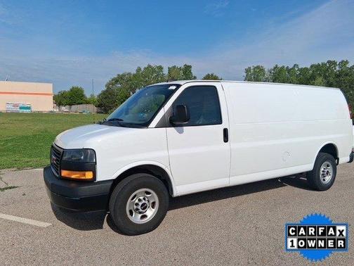 2023 GMC Savana 2500 Work Van