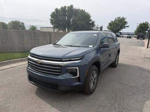 Lakeshore Blue Metallic 2026 Chevrolet Traverse LT