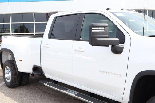 Summit White 2026 Chevrolet Silverado 3500 LT