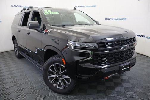 Black 2024 Chevrolet Suburban Z71