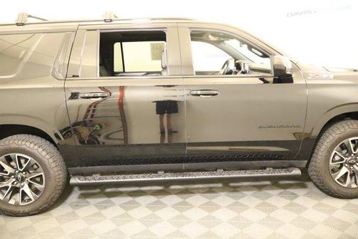 Black 2024 Chevrolet Suburban Z71