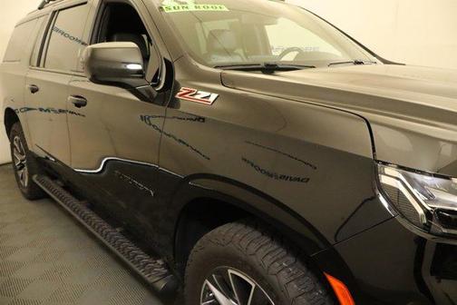Black 2024 Chevrolet Suburban Z71