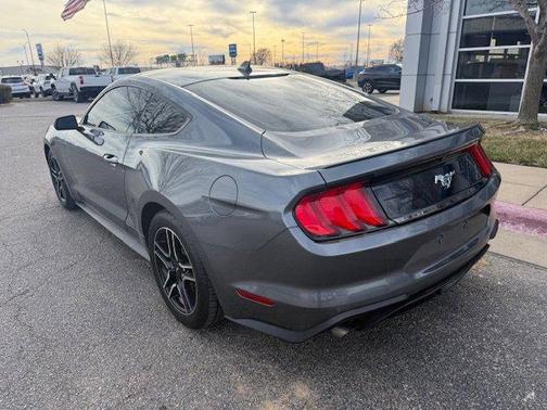 2022 Ford Mustang EcoBoost Premium