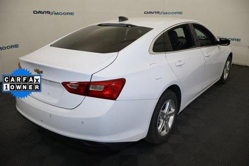 Summit White 2021 Chevrolet Malibu 1LS