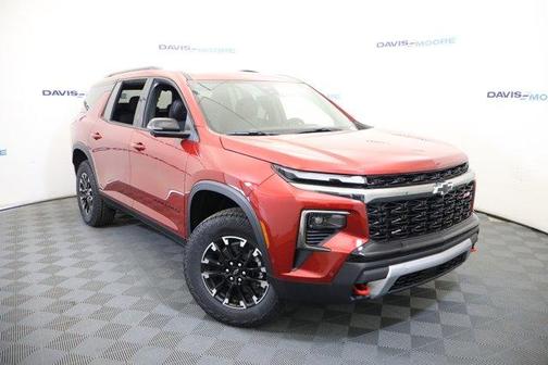 Radiant Red 2026 Chevrolet Traverse Z71