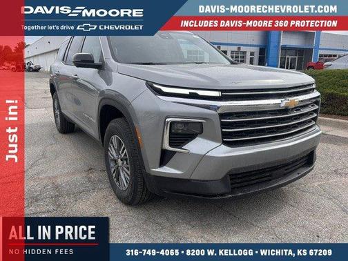 Sterling Gray Metallic 2026 Chevrolet Traverse LT