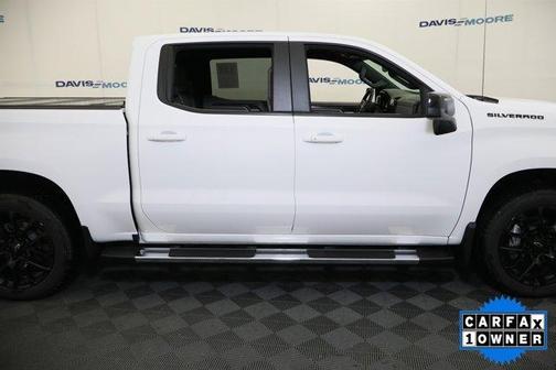 Summit White 2026 Chevrolet Silverado 1500 RST