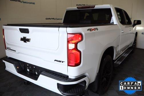 Summit White 2026 Chevrolet Silverado 1500 RST