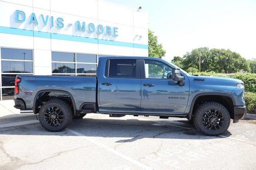 Lakeshore Blue Metallic 2026 Chevrolet Silverado 2500 LT