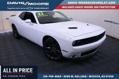 White Knuckle Clearcoat 2022 Dodge Challenger SXT