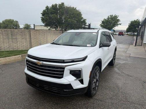 Polar White 2026 Chevrolet Traverse High Country