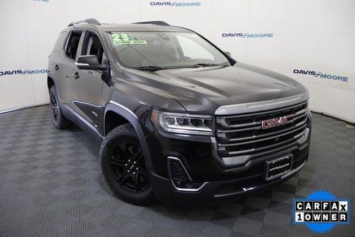 2023 GMC Acadia AT4