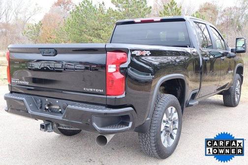 2024 Chevrolet Silverado 2500 Custom