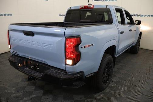 Metallic 2026 Chevrolet Colorado WT
