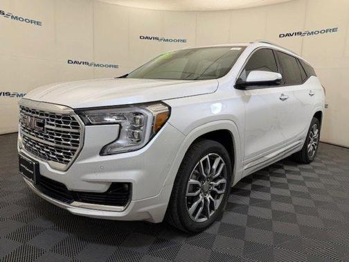 2023 GMC Terrain Denali