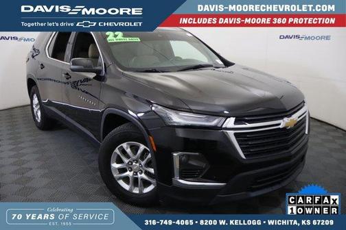 Mosaic Black Metallic 2022 Chevrolet Traverse LS