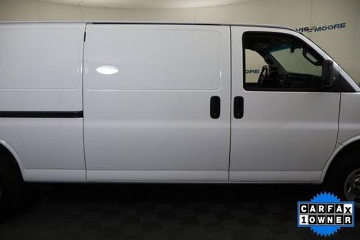 2023 GMC Savana 2500 Work Van