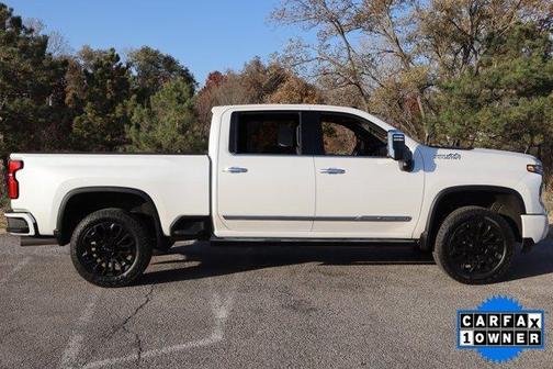 2025 Chevrolet Silverado 2500 High Country