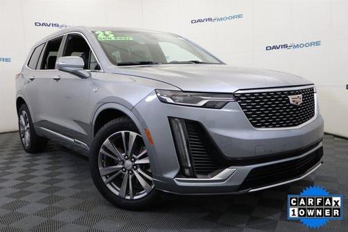 2025 Cadillac XT6 Premium Luxury FWD