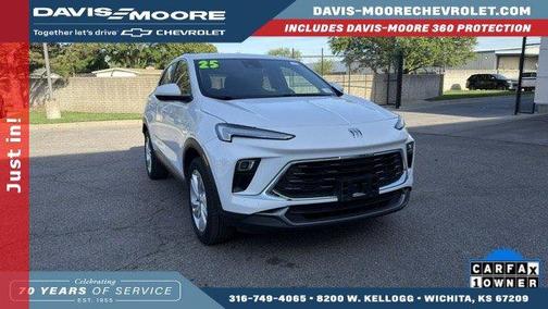 Summit White 2025 Buick Encore GX Preferred