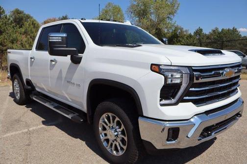 Summit White 2026 Chevrolet Silverado 2500 LTZ