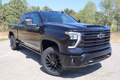 Black 2026 Chevrolet Silverado 2500 High Country