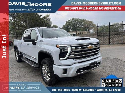 Polar White 2026 Chevrolet Silverado 3500 High Country