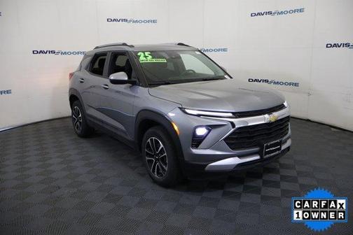 Sterling Gray Metallic 2025 Chevrolet Trailblazer LT