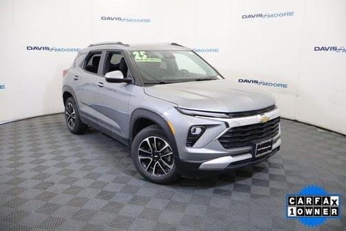 Sterling Gray Metallic 2025 Chevrolet Trailblazer LT