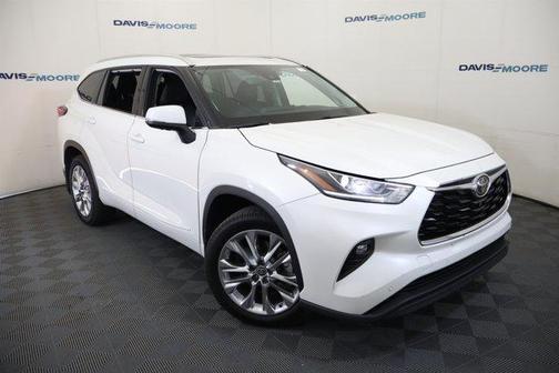 White 2021 Toyota Highlander Limited