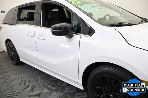 White 2025 Honda Odyssey Sport-L