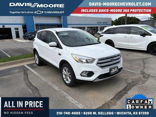 Oxford White 2019 Ford Escape SE