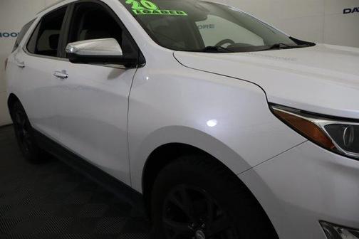 Iridescent Pearl Tricoat 2020 Chevrolet Equinox Premier w/1LZ