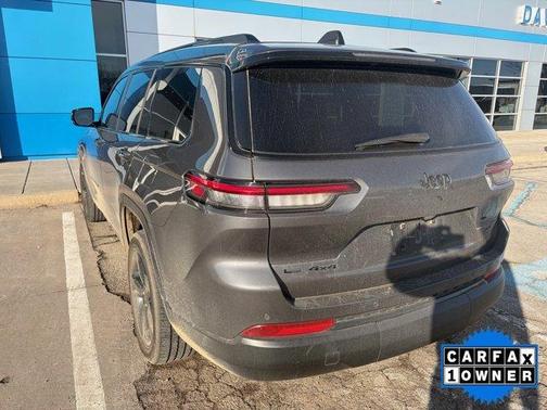 2021 Jeep Grand Cherokee L Laredo