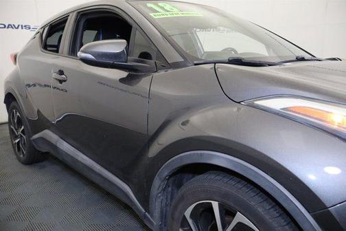 Gray 2018 Toyota C-HR XLE