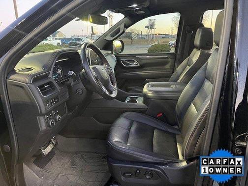 2023 Chevrolet Suburban RST