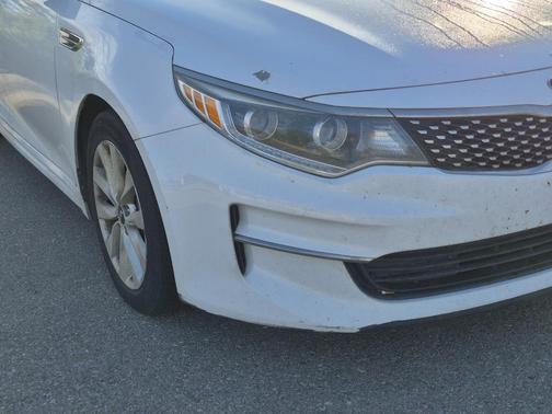 Snow White Pearl 2016 Kia Optima EX